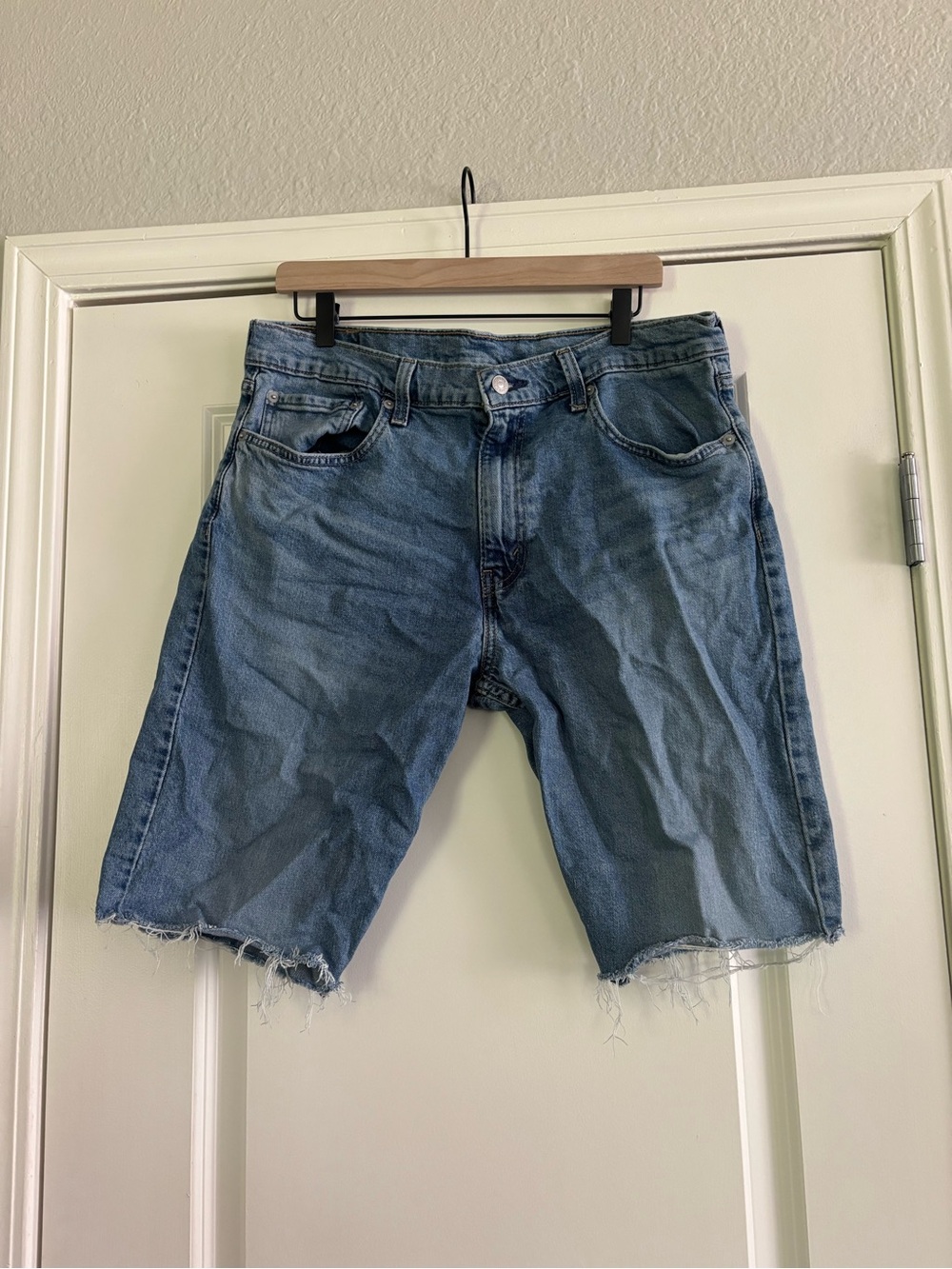 Men's Levi’s 511 Blue Denim Cut-Off Shorts Size 36